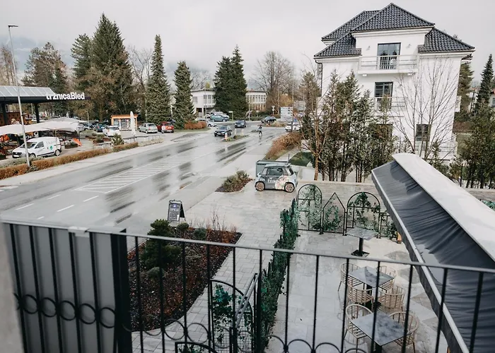 Miki's アパート ブレッド